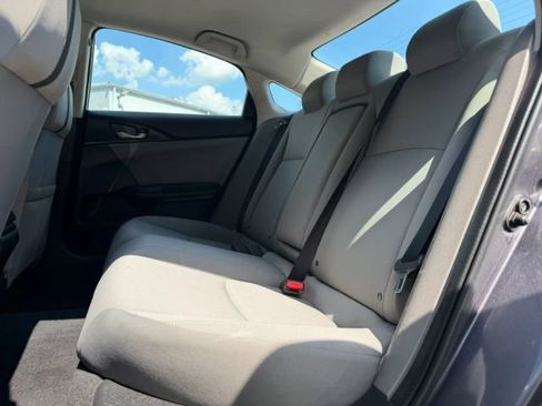 Used 2016 Honda Civic EX-T image 9