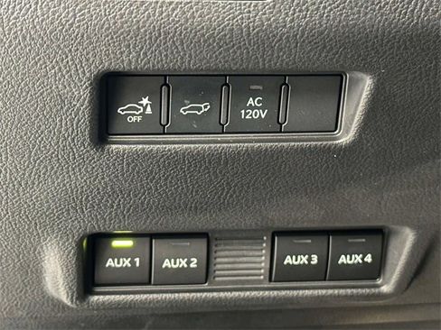 Certified 2025 Lexus GX 550 image 28