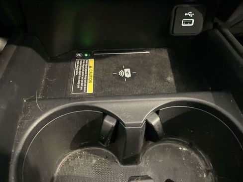 Used 2023 Honda HR-V EX-L image 24