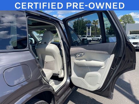 Certified 2023 Volvo XC90 T8 Ultimate w/ Protection Package Premier AWD/4WD image 16