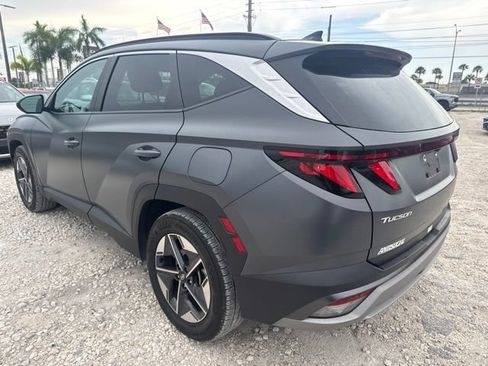 Used 2025 Hyundai Tucson SEL FWD image 8