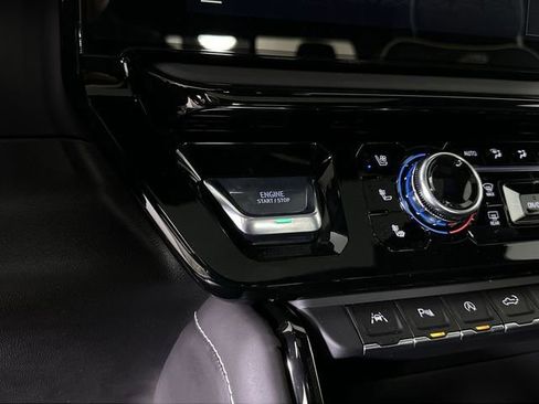 New 2026 GMC Sierra 1500 AT4X AWD/4WD image 16