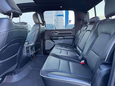 Used 2025 RAM 1500 Laramie w/ Night Edition image 14