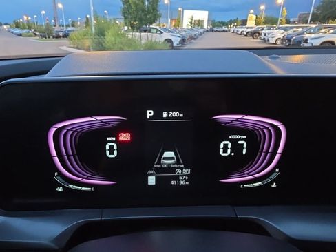 Used 2025 Kia Telluride S AWD/4WD image 33