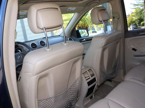 Used 2012 Mercedes-Benz GL 450 4MATIC image 45