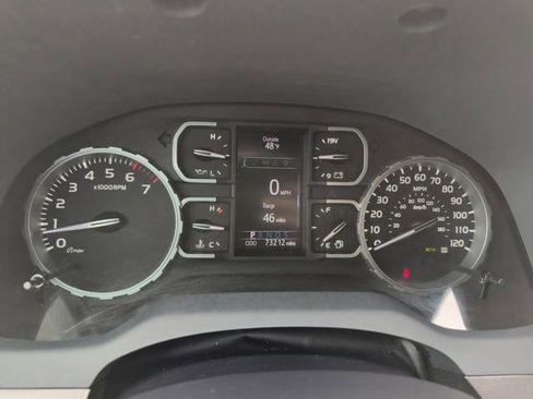 Used 2019 Toyota Tundra SR5 w/ TRD Off Road Package image 20