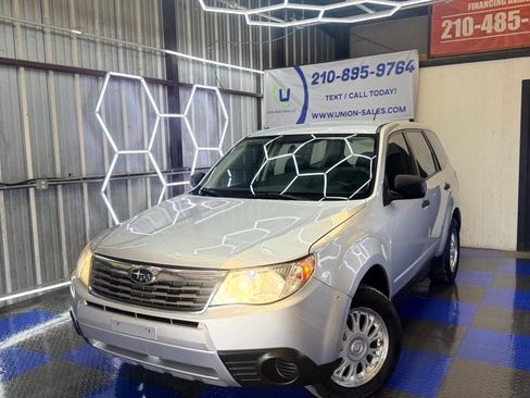 Used 2009 Subaru Forester 2.5X AWD/4WD image 4