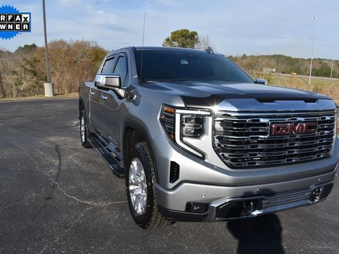 Certified 2025 GMC Sierra 1500 Denali image 1