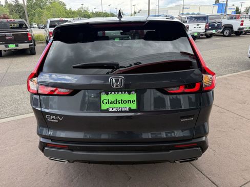 Used 2023 Honda CR-V Sport Touring image 5