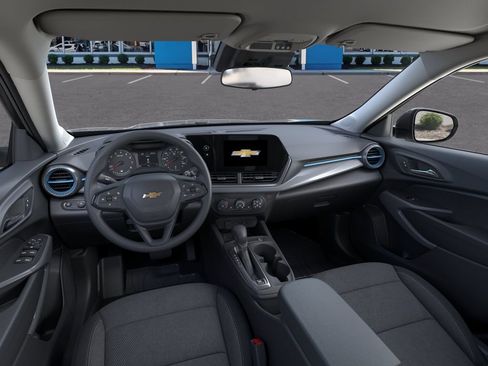 New 2026 Chevrolet Trax LS w/ LS Convenience Package FWD image 15