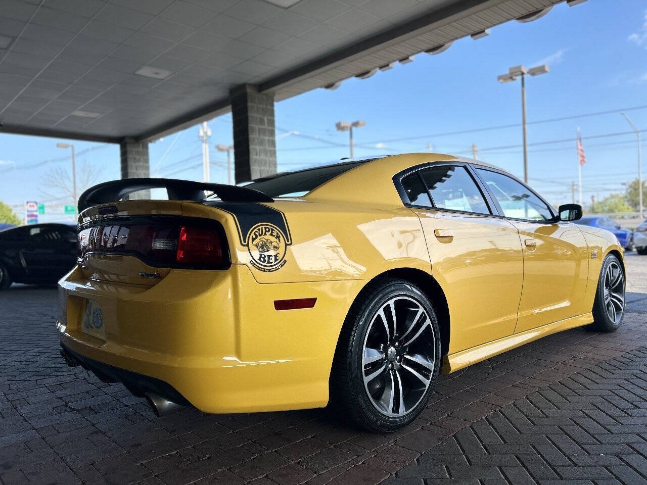 Used 2012 Dodge Charger SRT8 Super Bee w/ Premium Audio Group II RWD image 11