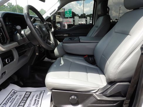 Used 2024 Ford F250 XL AWD/4WD image 17