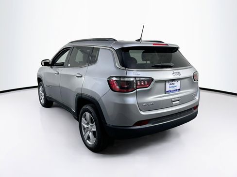 Used 2022 Jeep Compass Latitude AWD/4WD image 7