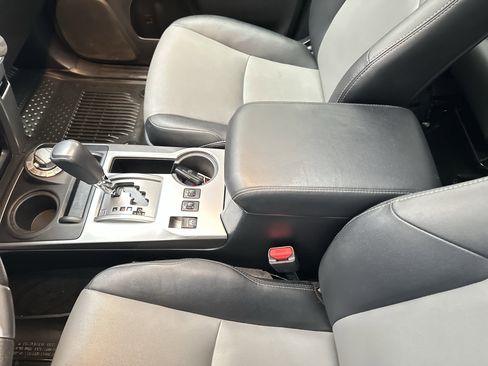 Used 2022 Toyota 4Runner SR5 Premium w/ TRD Black Wheel Package (TMS) AWD/4WD image 41