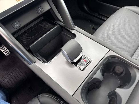 New 2026 Land Rover Discovery Sport Landmark AWD/4WD image 26