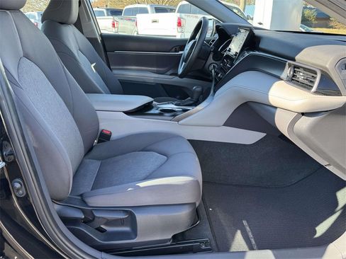 Used 2023 Toyota Camry LE image 12