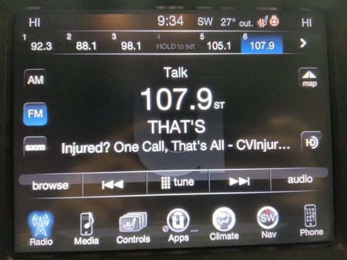 Used 2016 Jeep Cherokee Limited w/ Luxury Group image 25