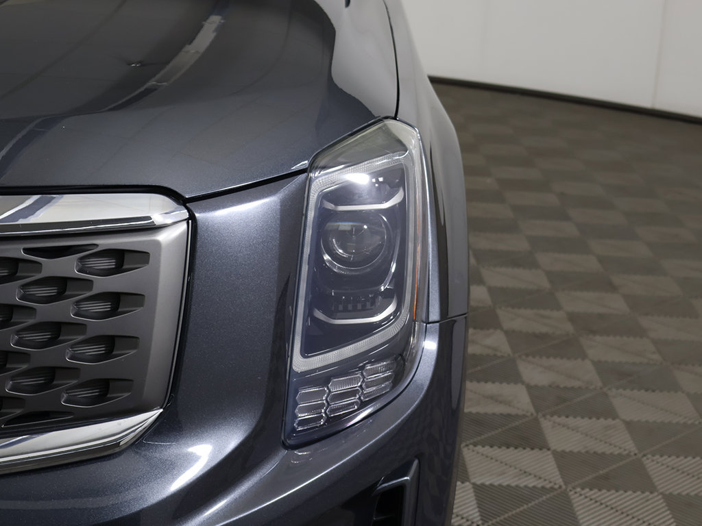 Used 2021 Kia Telluride LX FWD image 12