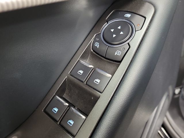 Used 2025 Ford Explorer ST-Line w/ ST-Line Street Pack AWD/4WD image 19