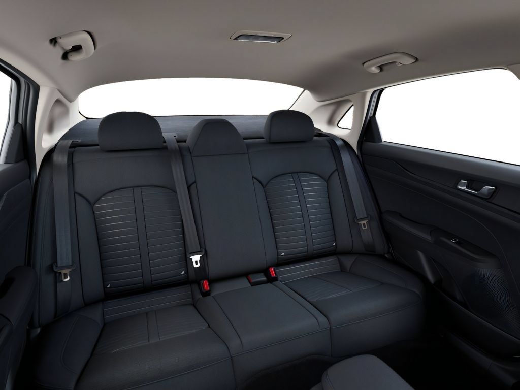 New 2026 Kia K5 LXS FWD image 16
