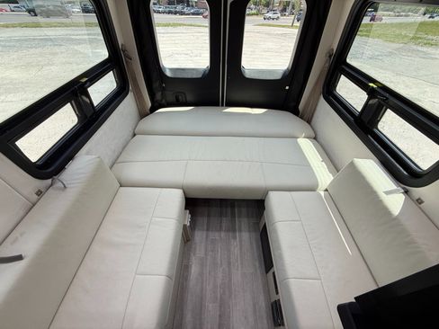 Used 2022 Mercedes-Benz Sprinter 3500 image 51
