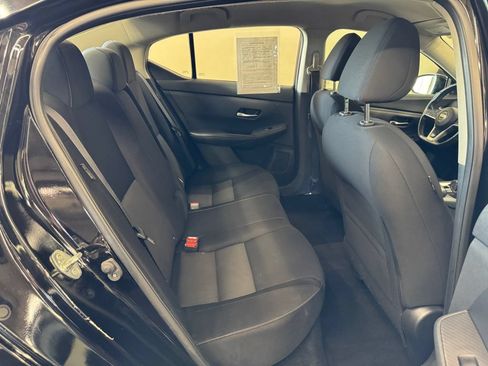 Used 2022 Nissan Sentra SV FWD image 25