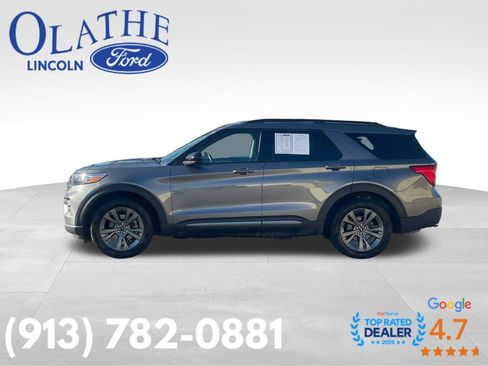 Used 2023 Ford Explorer XLT w/ Equipment Group 202A image 2