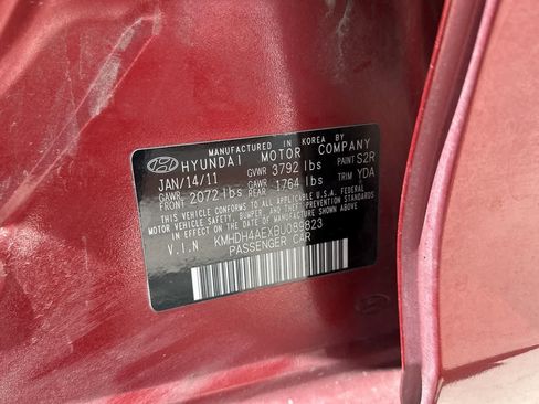 Used 2011 Hyundai Elantra Limited w/ Premium Pkg 5 FWD image 24