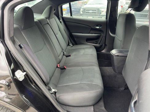 Used 2012 Chrysler 200 LX FWD image 13