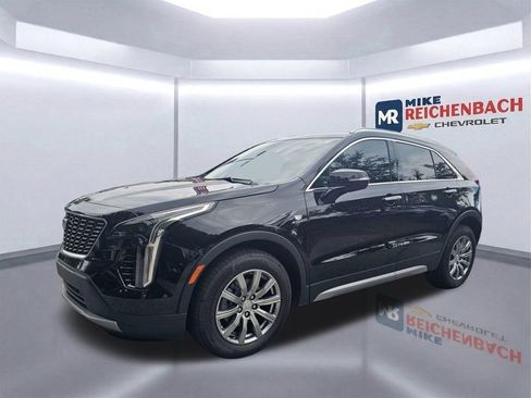 Used 2023 Cadillac XT4 Premium Luxury FWD image 8