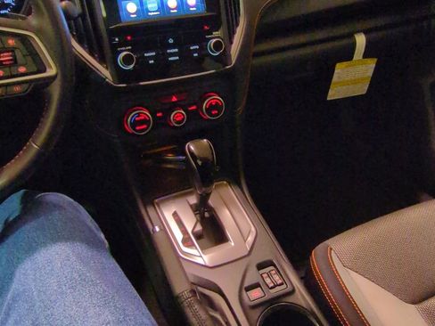 Used 2023 Subaru Crosstrek 2.0i Premium AWD/4WD image 20