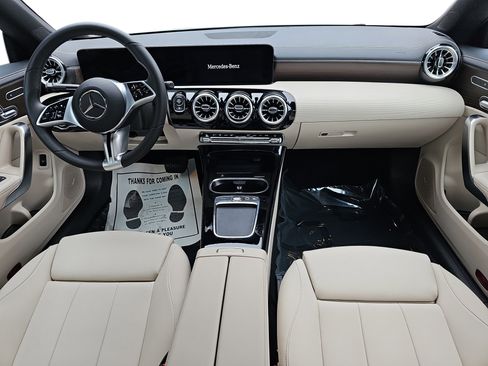 Certified 2026 Mercedes-Benz CLA 250 image 10