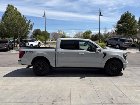 Used 2024 Ford F150 Platinum w/ FX4 Off-Road Package AWD/4WD image 3