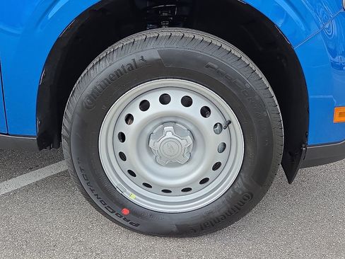 New 2026 Ford Maverick XL image 7