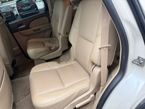 Used 2011 Chevrolet Tahoe LTZ image 15