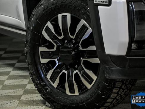 Certified 2024 GMC Sierra 2500 Denali Ultimate w/ Max Trailering Package image 3