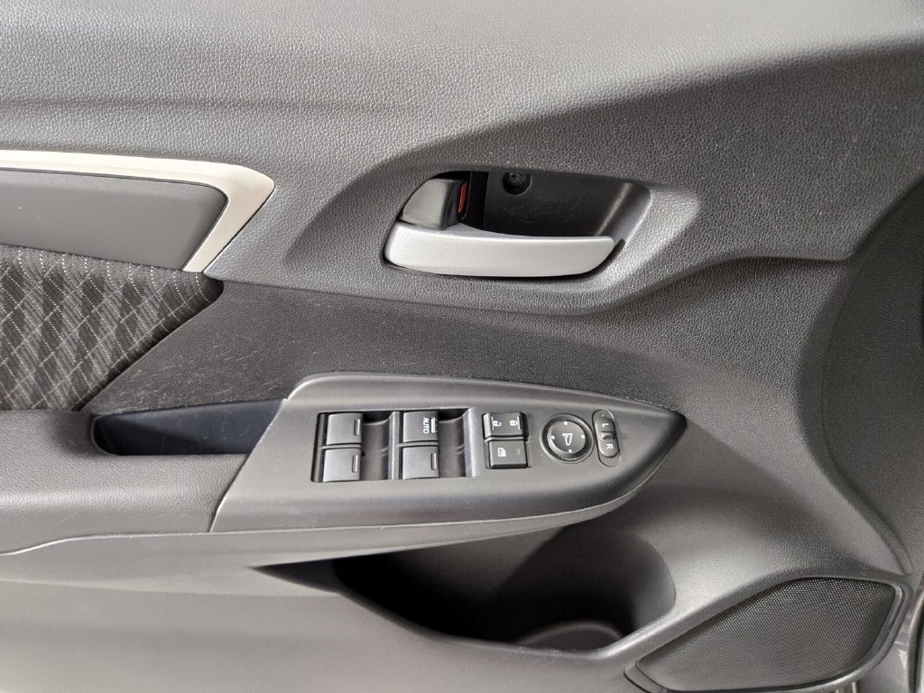 Used 2020 Honda Fit EX image 24