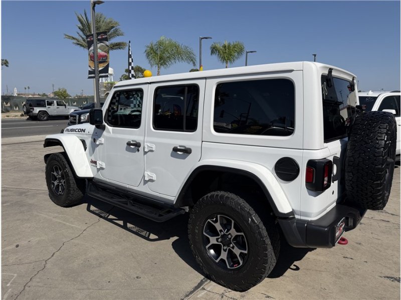 Used 2018 Jeep Wrangler Unlimited Rubicon AWD/4WD image 61