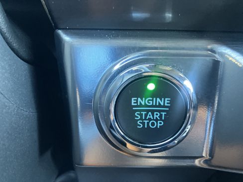Used 2023 Ford F150 Lariat w/ Equipment Group 502A High AWD/4WD image 25