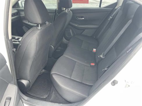 Used 2023 Nissan Sentra S image 10