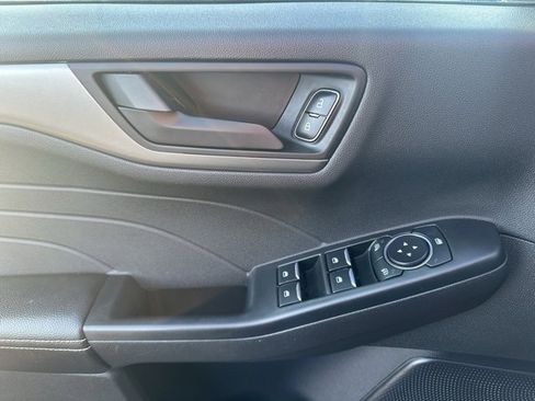 Used 2024 Ford Escape Active image 19