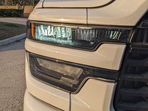 New 2026 RAM 3500 Big Horn AWD/4WD image 7