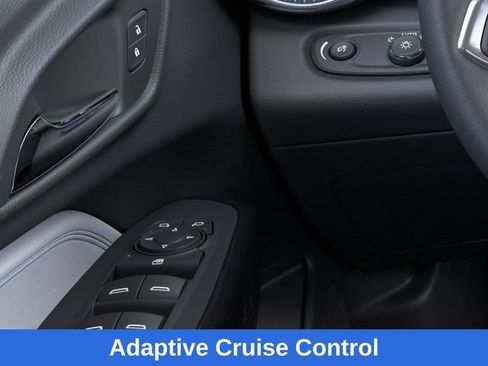 New 2026 Chevrolet Trax LT w/ Driver Confidence Package FWD image 23
