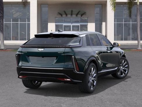 New 2026 Cadillac Lyriq Signature Luxury RWD image 4