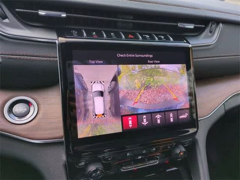 New 2025 Jeep Grand Cherokee L Summit w/ Obsidian Package image 31