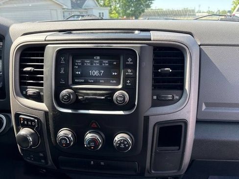 Used 2019 RAM 1500 Express AWD/4WD image 9