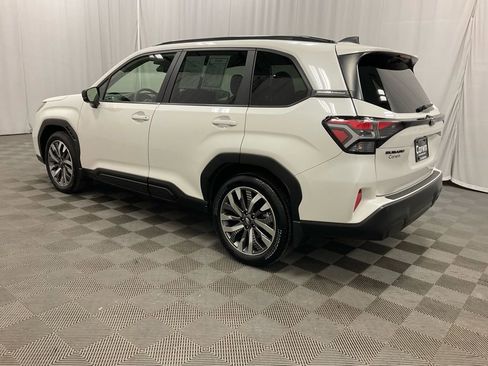 Used 2025 Subaru Forester Touring w/ Popular Package - Touring image 4