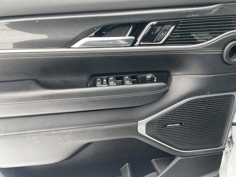 Used 2022 Jeep Wagoneer Series I w/ Convenience Group I image 19