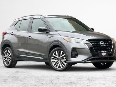 Used 2024 Nissan Kicks SR