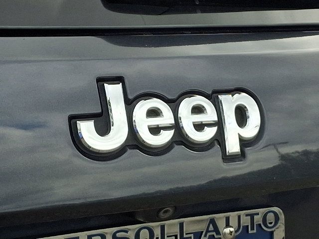 Used 2015 Jeep Grand Cherokee Limited AWD/4WD image 32